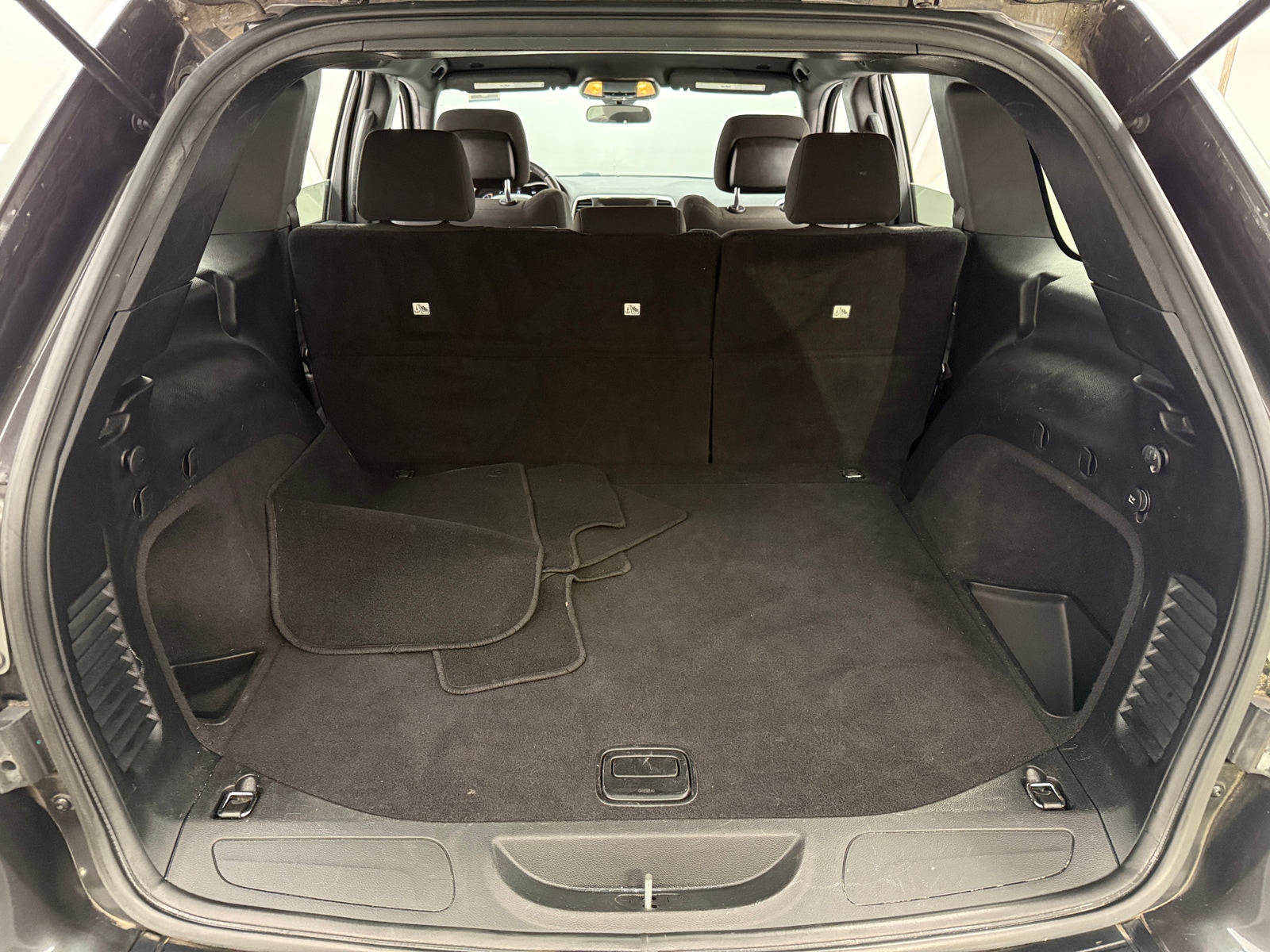 Thumbnail: 2019 Jeep Grand Cherokee - 7