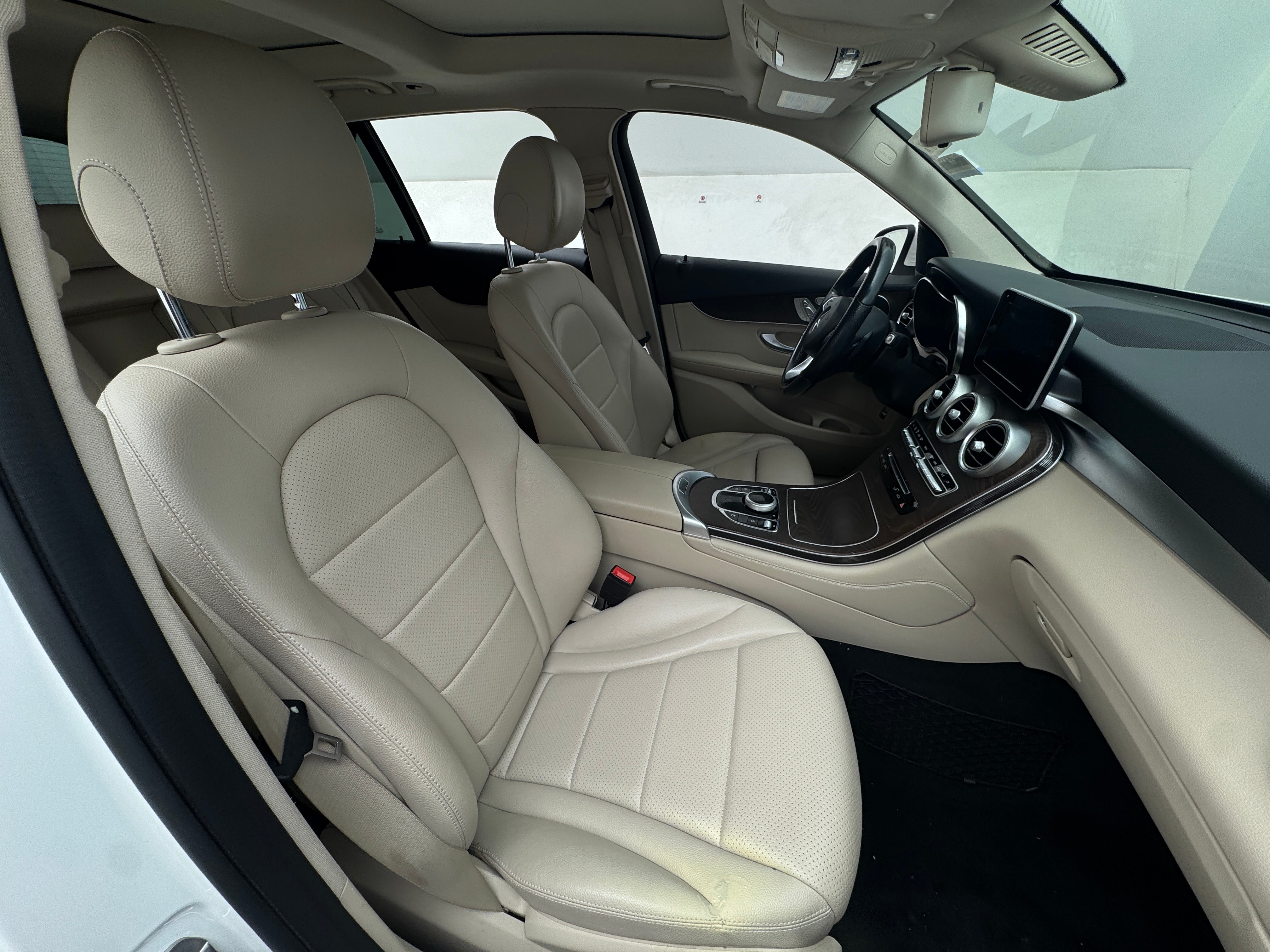 2019 Mercedes-Benz GLC