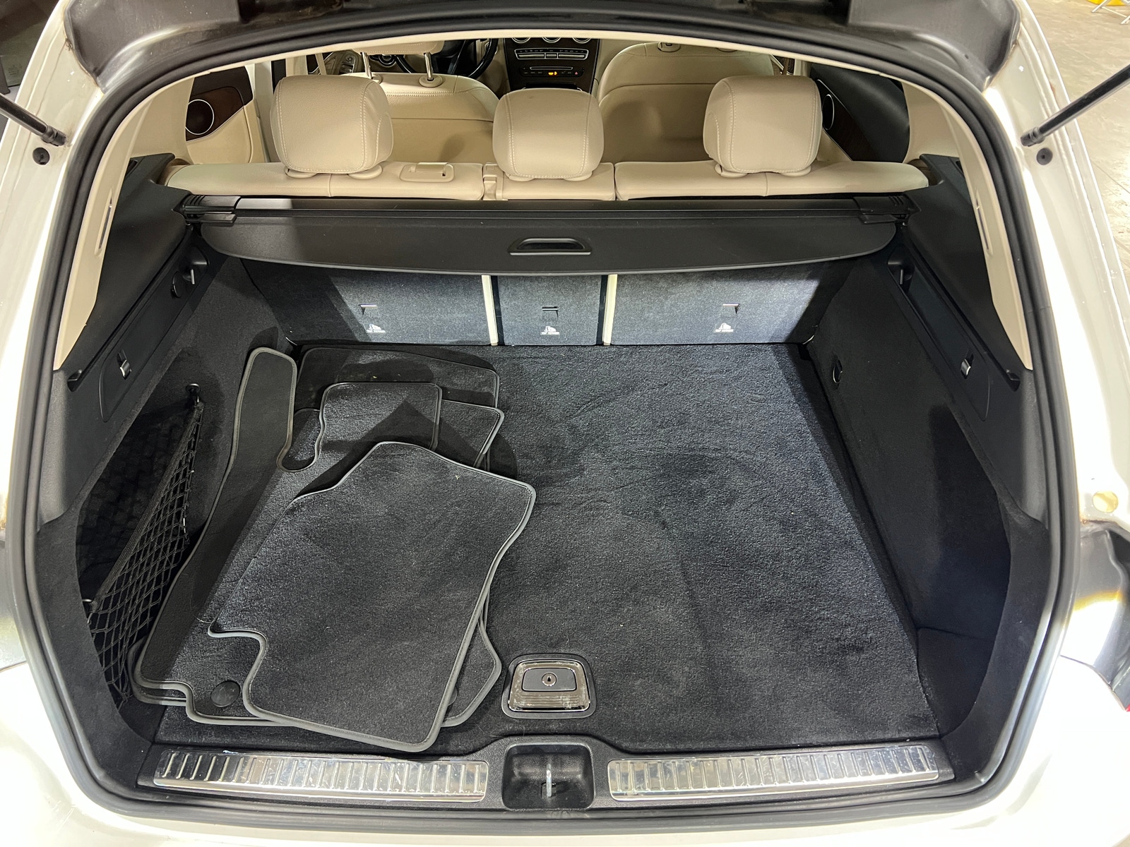 Thumbnail: 2019 Mercedes-Benz GLC - 6