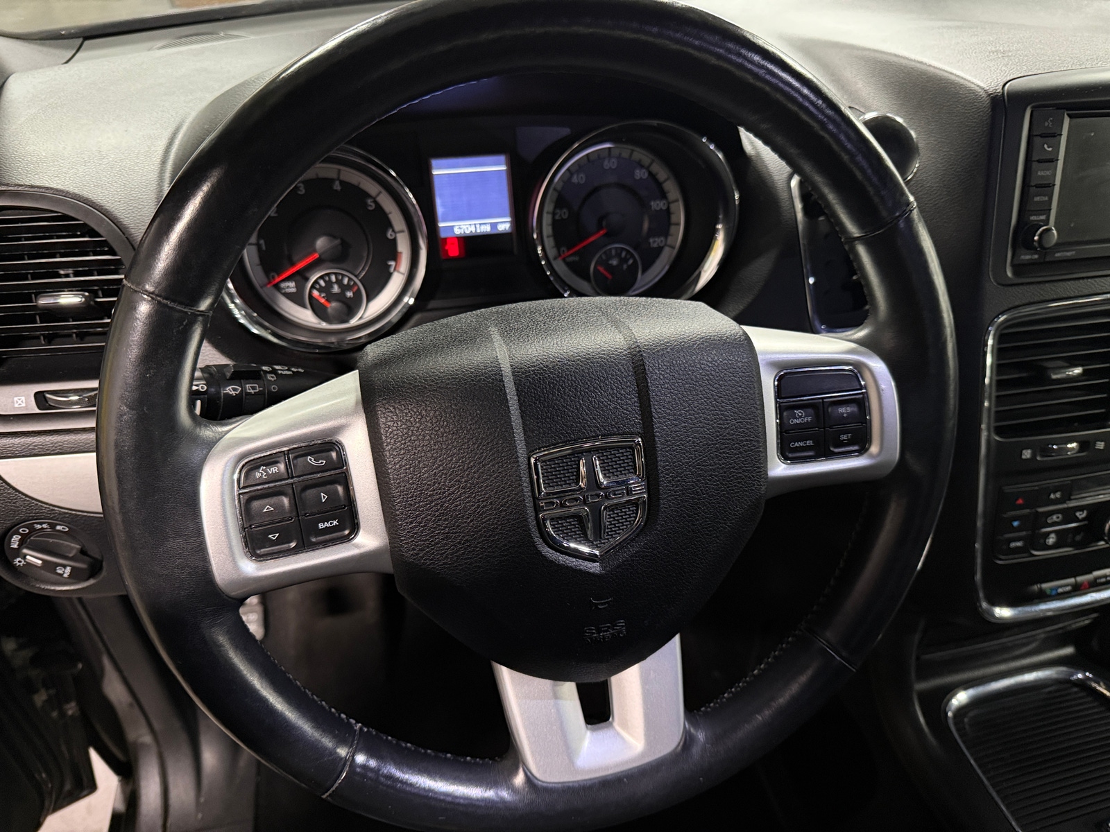 Thumbnail: 2018 Dodge Grand Caravan - 4