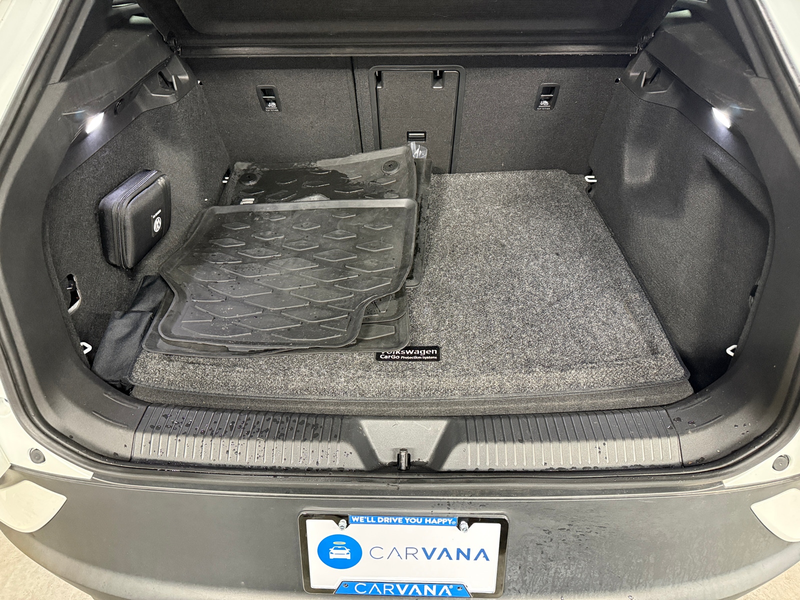 Thumbnail: 2023 Volkswagen ID.4 - 6