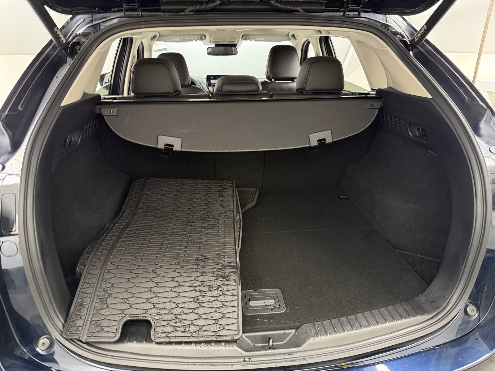 Thumbnail: 2023 Mazda CX-5 - 6