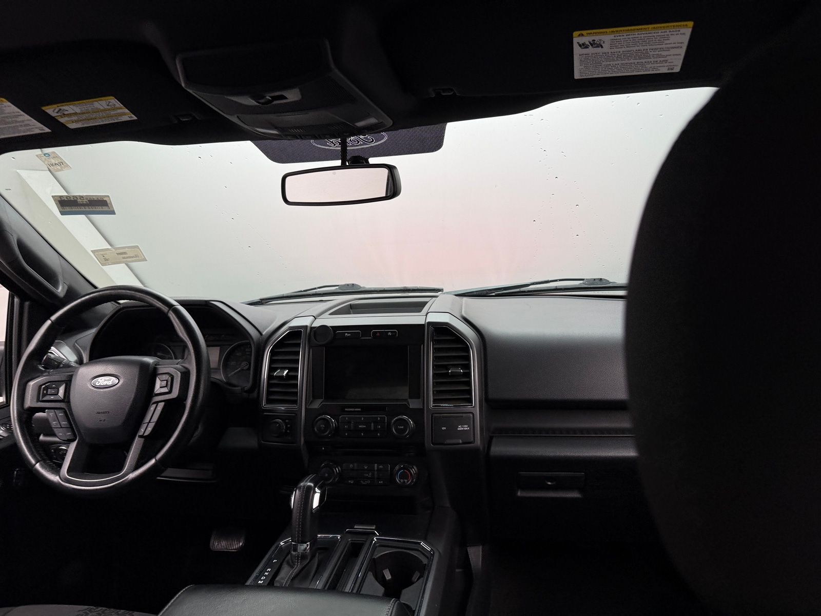 Thumbnail: 2018 Ford Econoline - 3