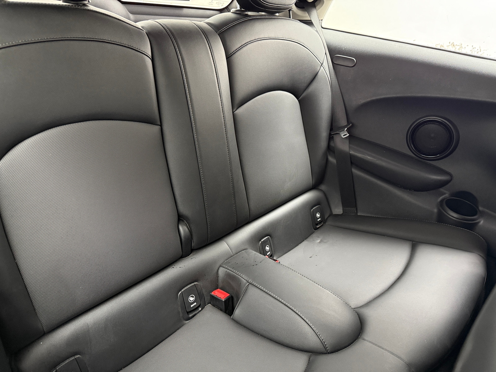 Thumbnail: 2018 MINI Cooper Hardtop - 4