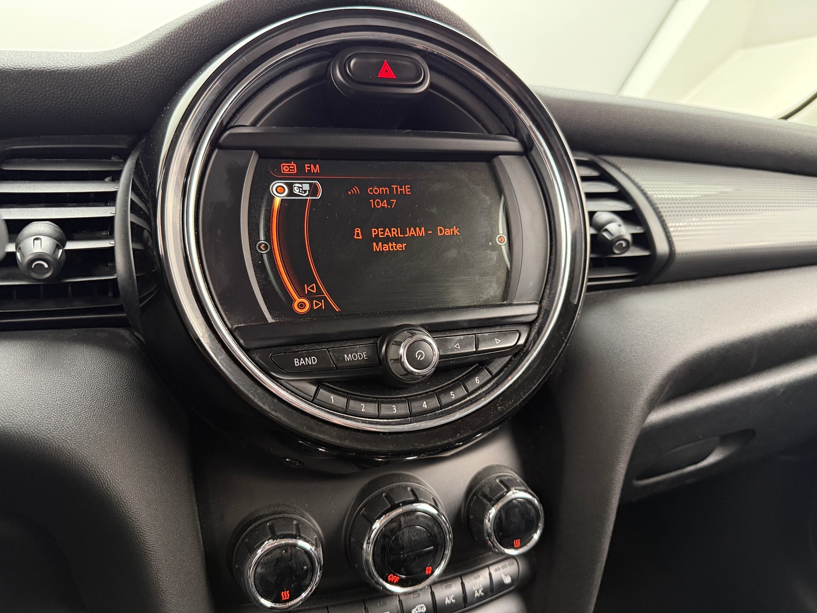 Thumbnail: 2018 MINI Cooper Hardtop - 2