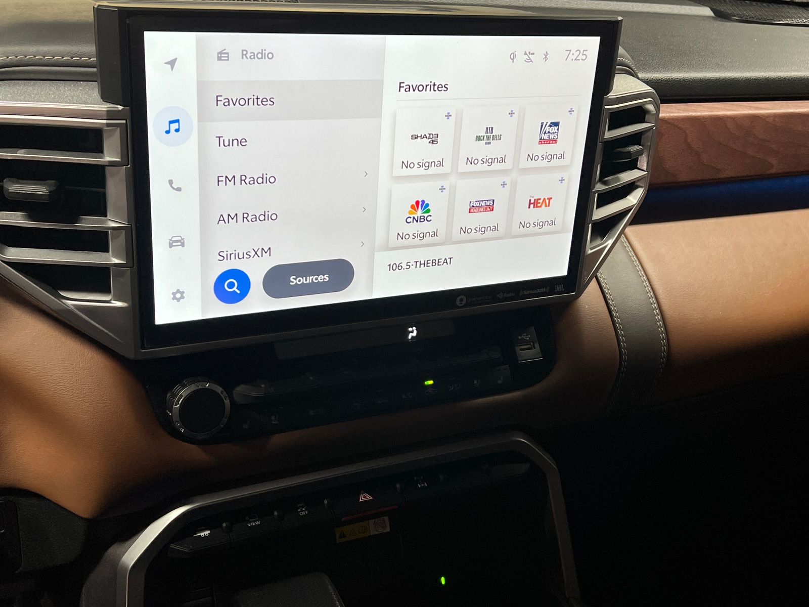 Thumbnail: 2024 Toyota Tundra - 3