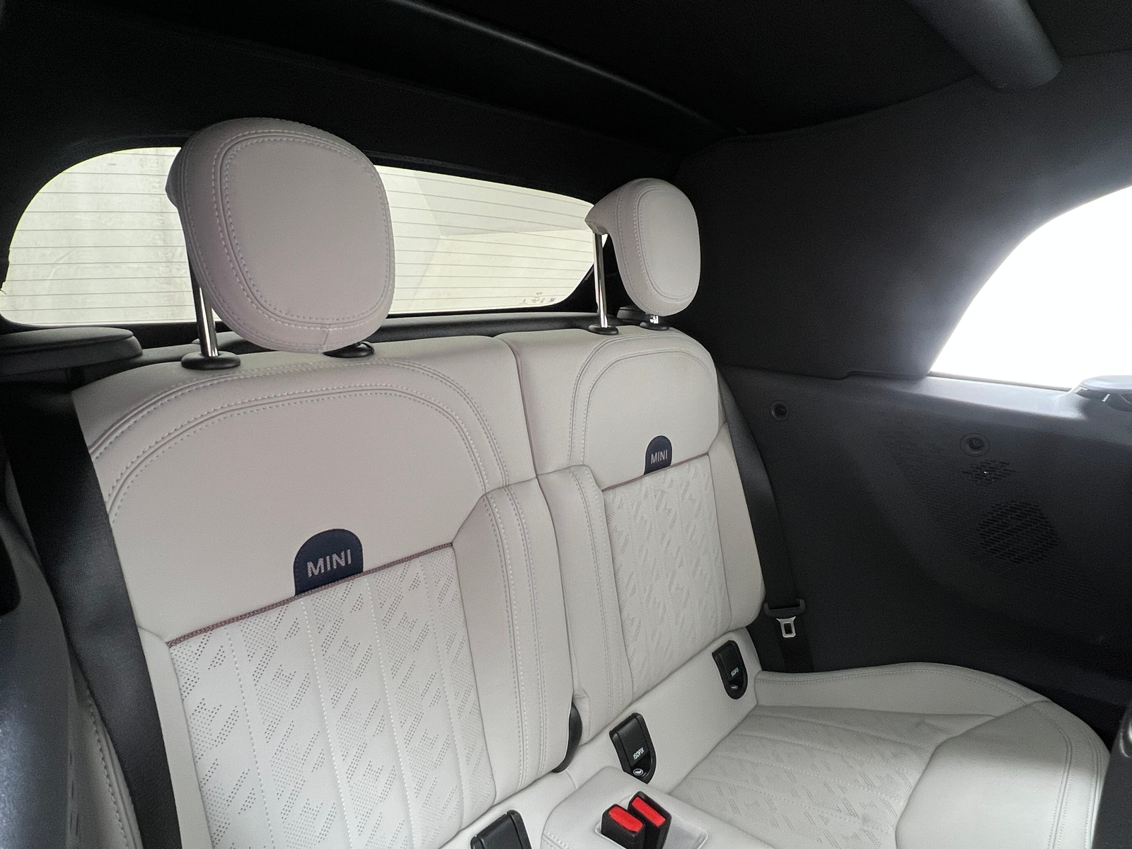 Thumbnail: 2025 MINI Cooper Convertible - 5