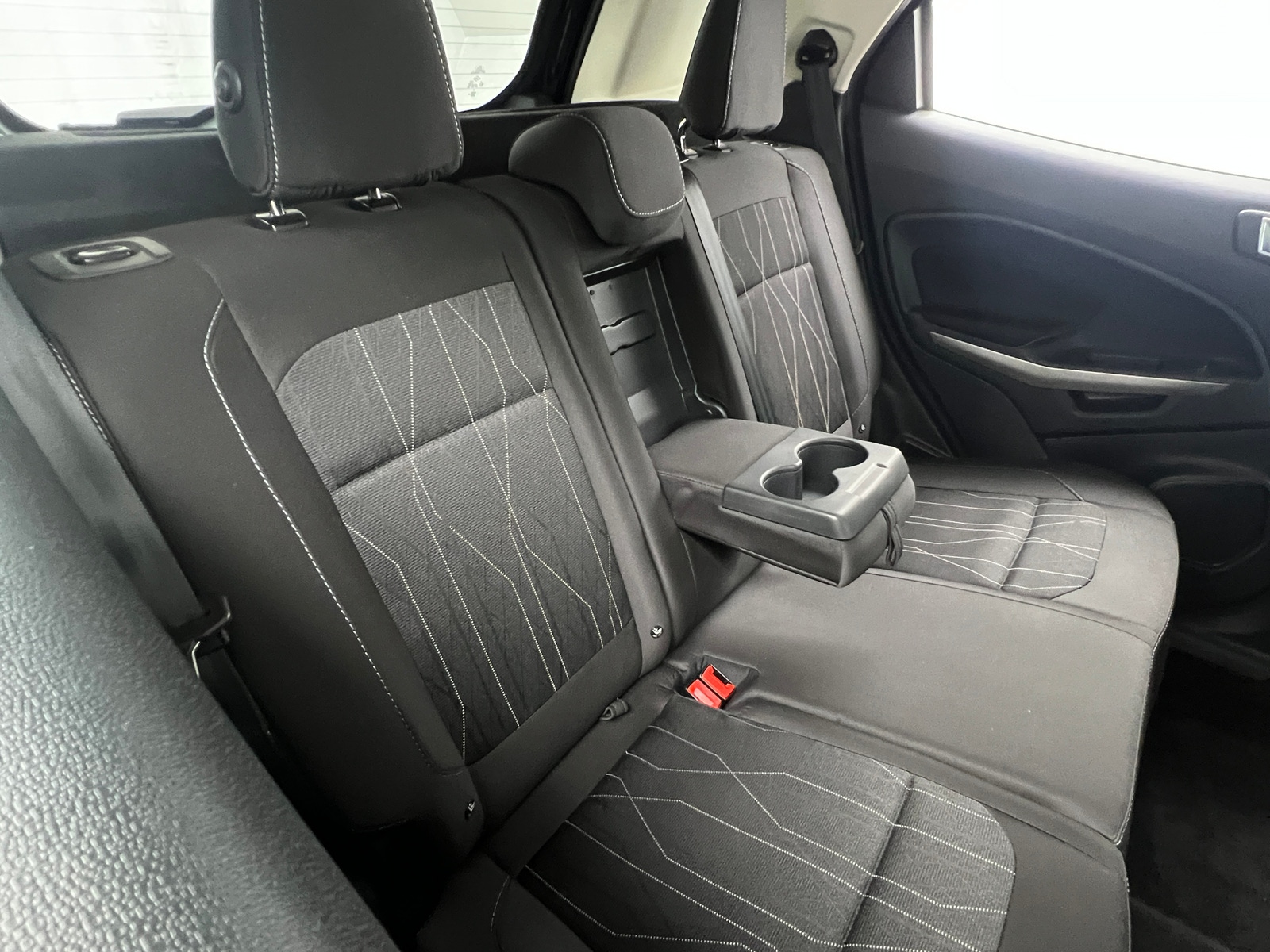 Thumbnail: 2019 Ford EcoSport - 6