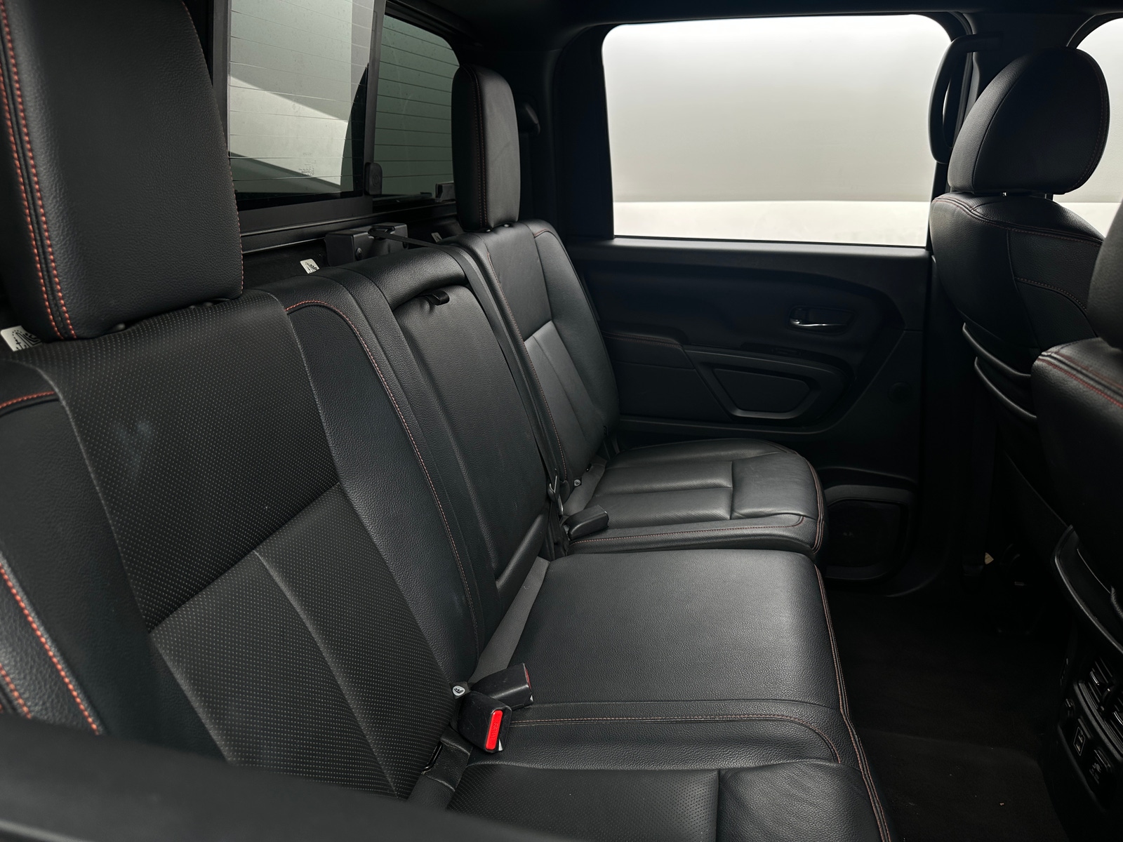 Thumbnail: 2020 Nissan Titan - 5