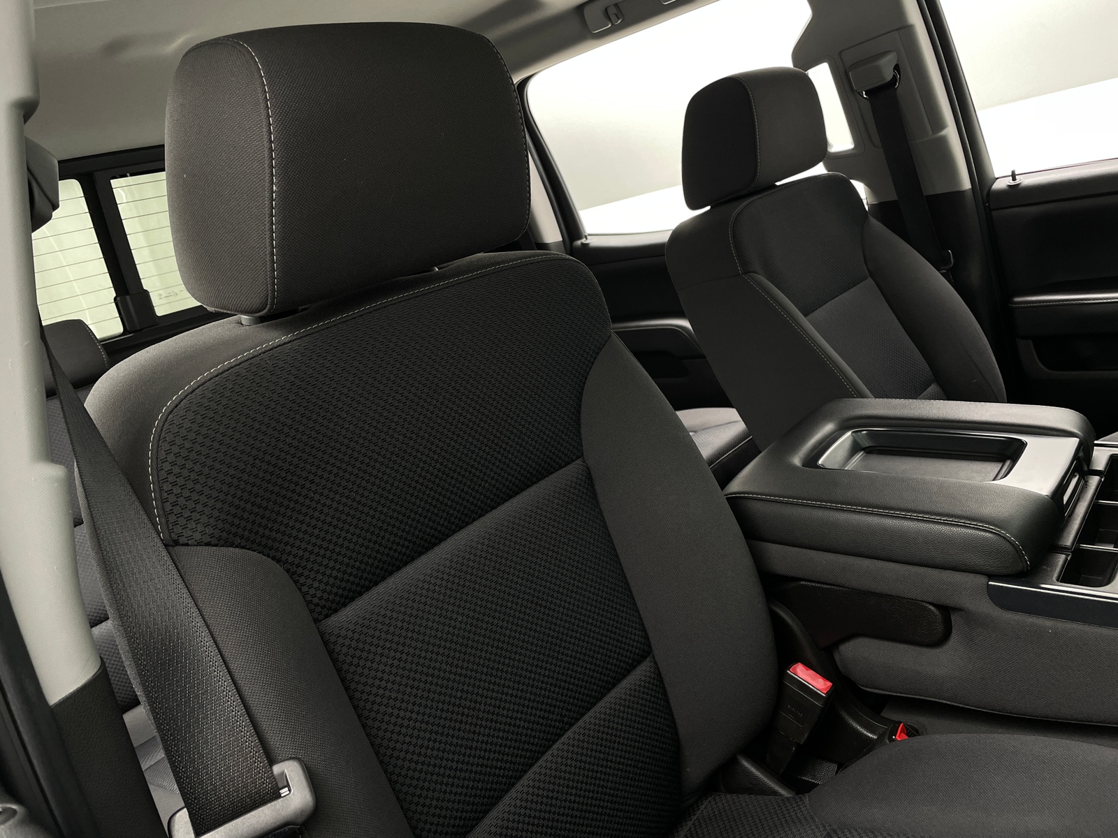 Thumbnail: 2018 Chevrolet Silverado 1500 - 2