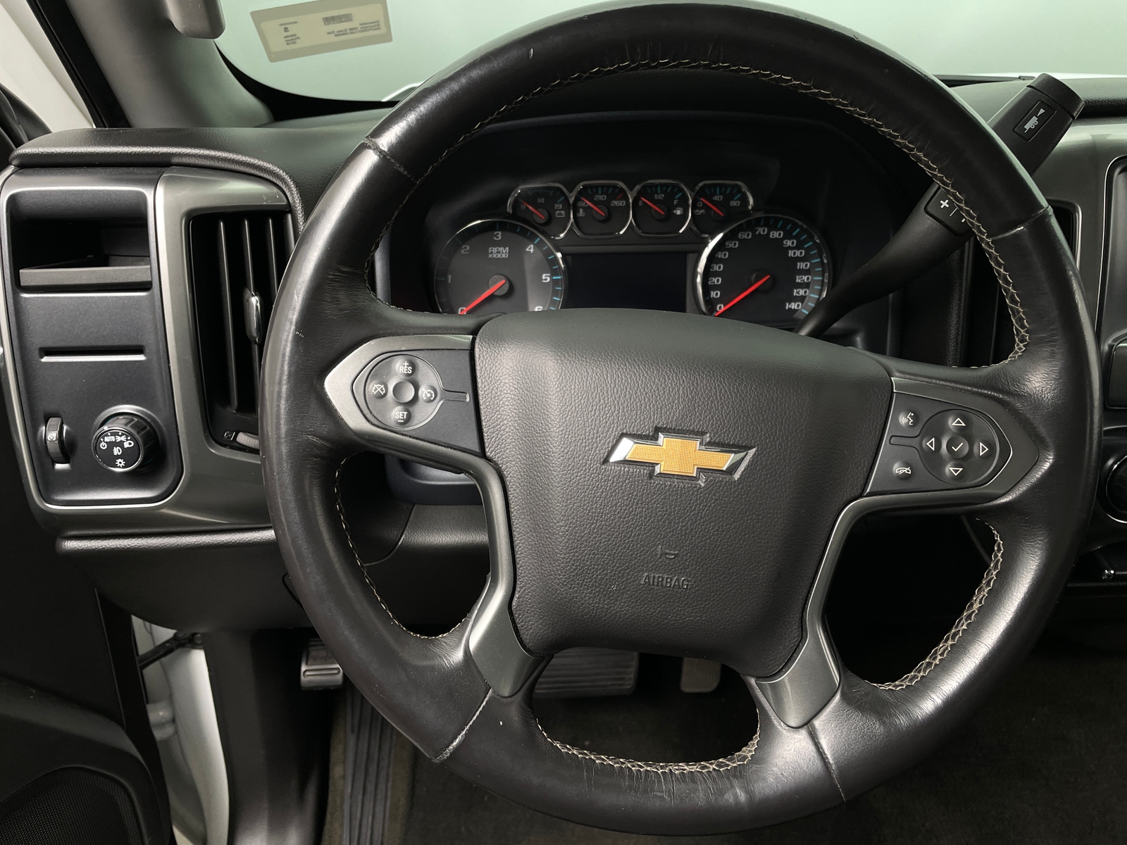 Thumbnail: 2018 Chevrolet Silverado 1500 - 5