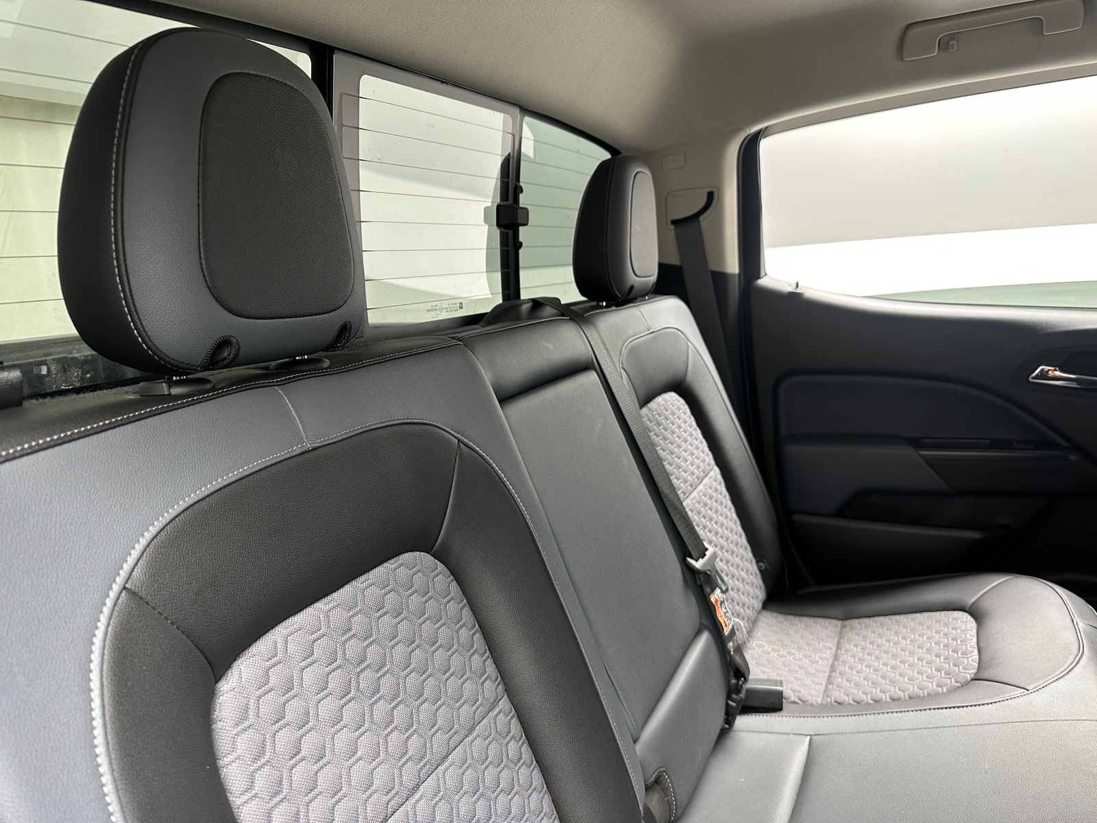 Thumbnail: 2017 Chevrolet Colorado - 5