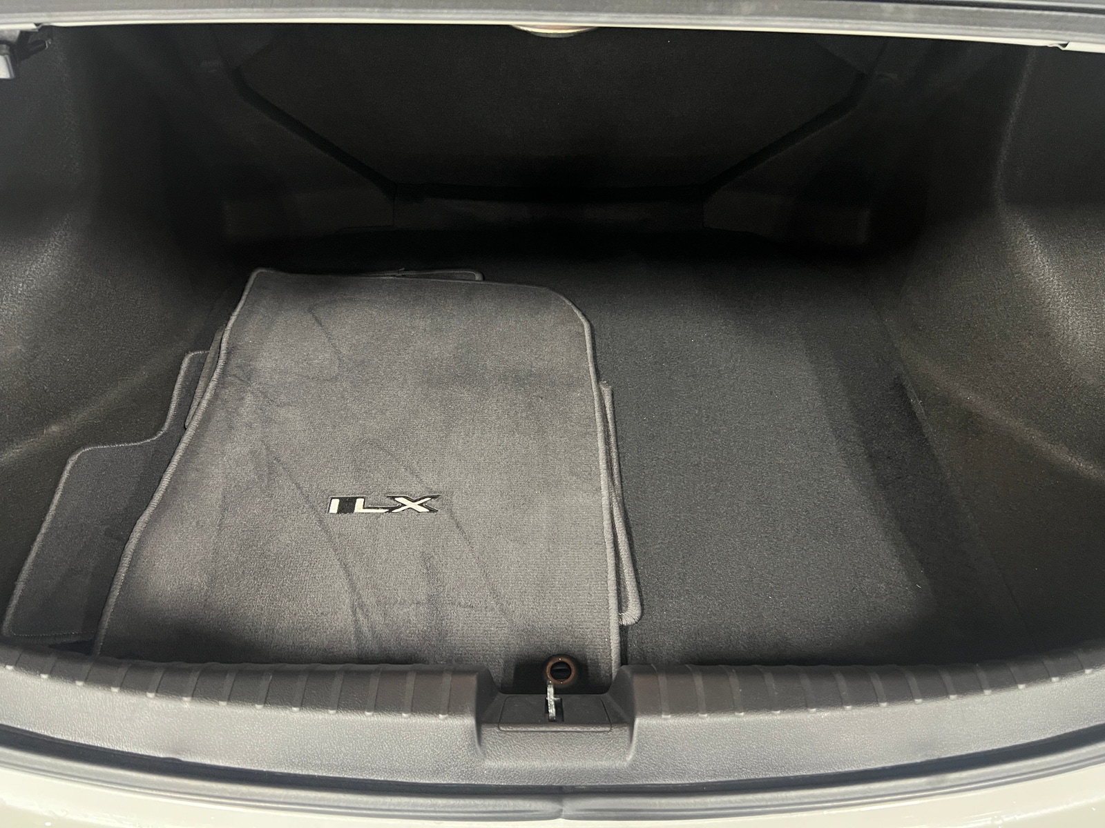 Thumbnail: 2020 Acura ILX - 6