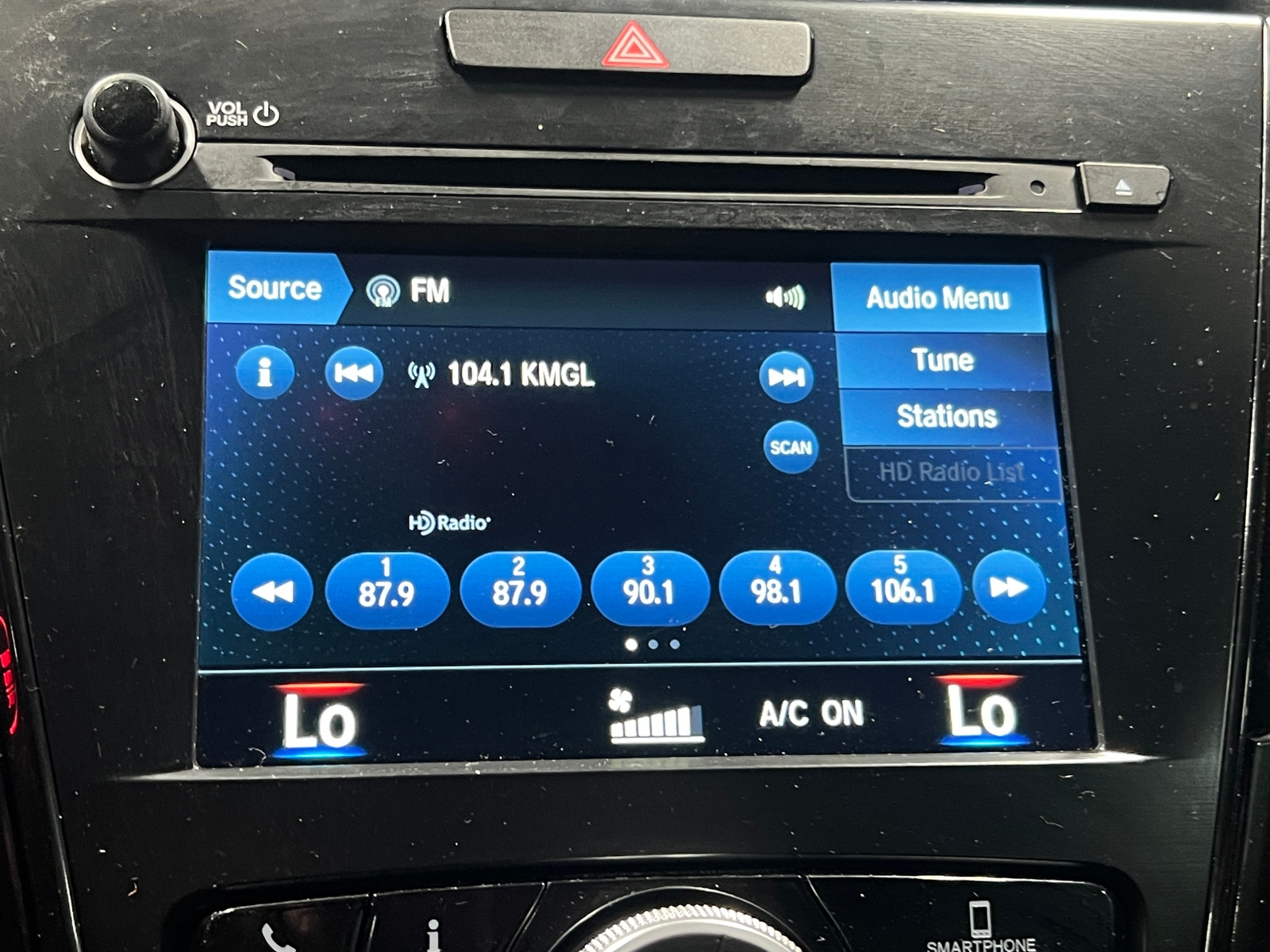 Thumbnail: 2020 Acura ILX - 3