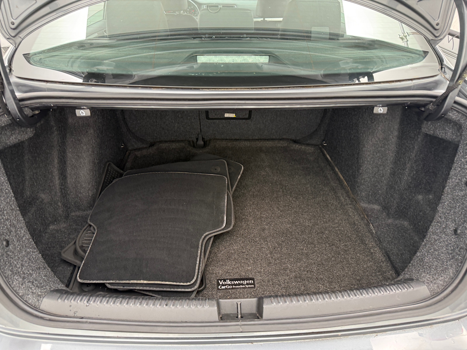 Thumbnail: 2017 Volkswagen Jetta - 6