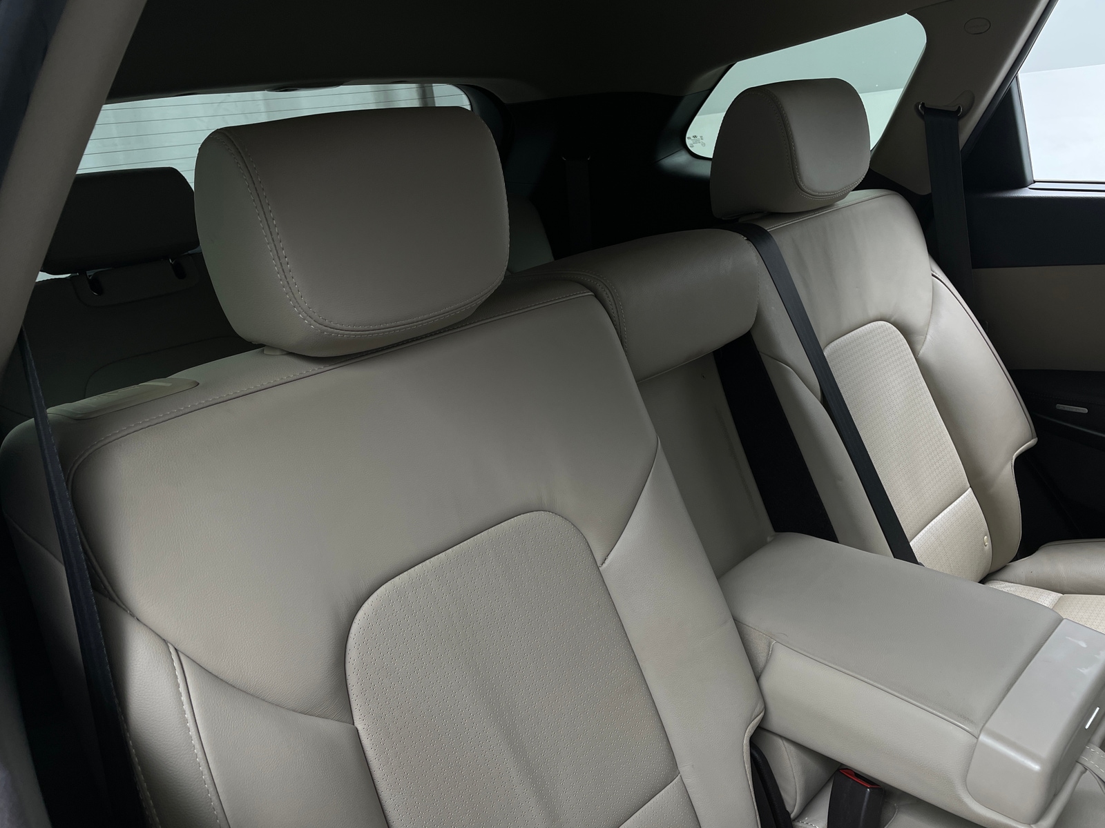 Thumbnail: 2014 Hyundai Santa Fe - 5