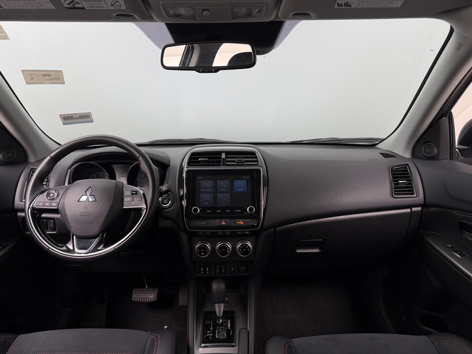 Thumbnail: 2024 Mitsubishi Outlander Sport - 2