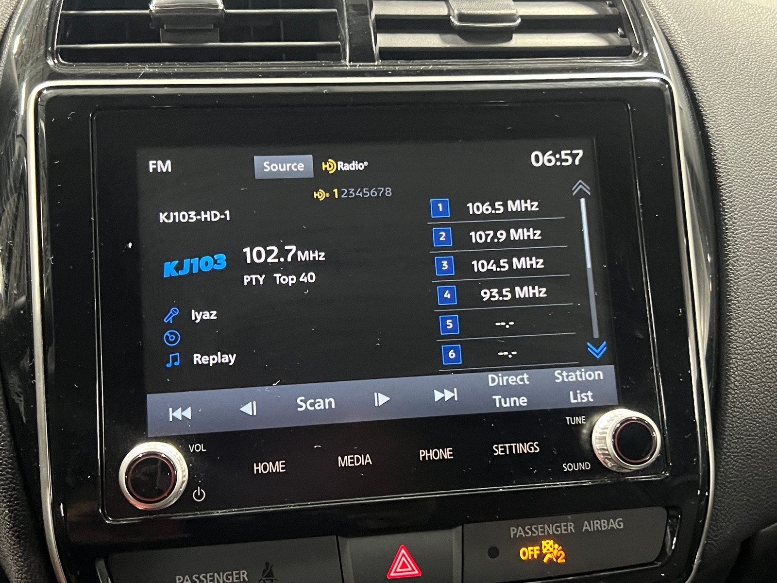 Thumbnail: 2024 Mitsubishi Outlander Sport - 3