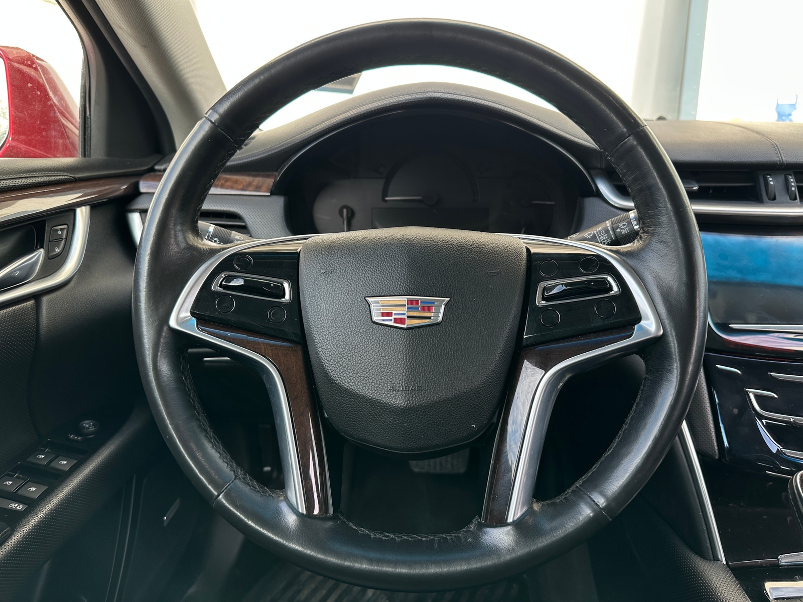 Thumbnail: 2016 Cadillac XTS - 4
