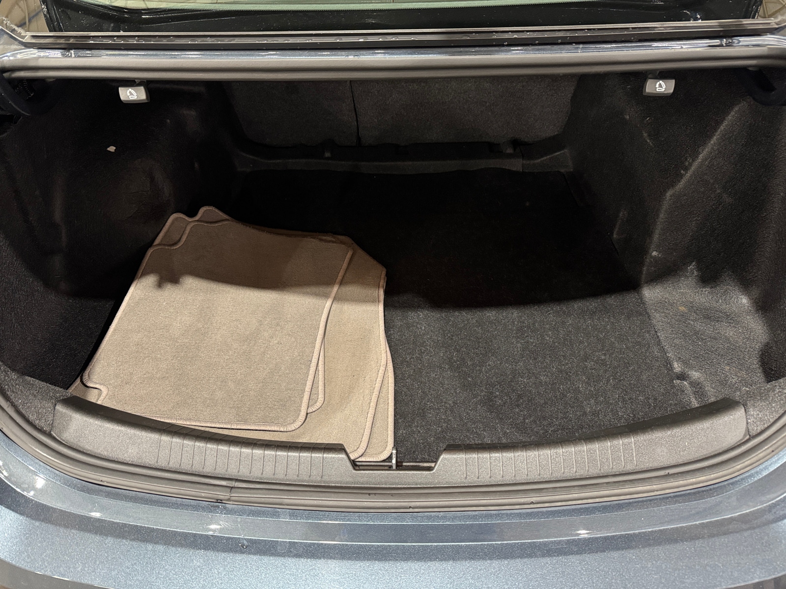 Thumbnail: 2021 Chevrolet Malibu - 7