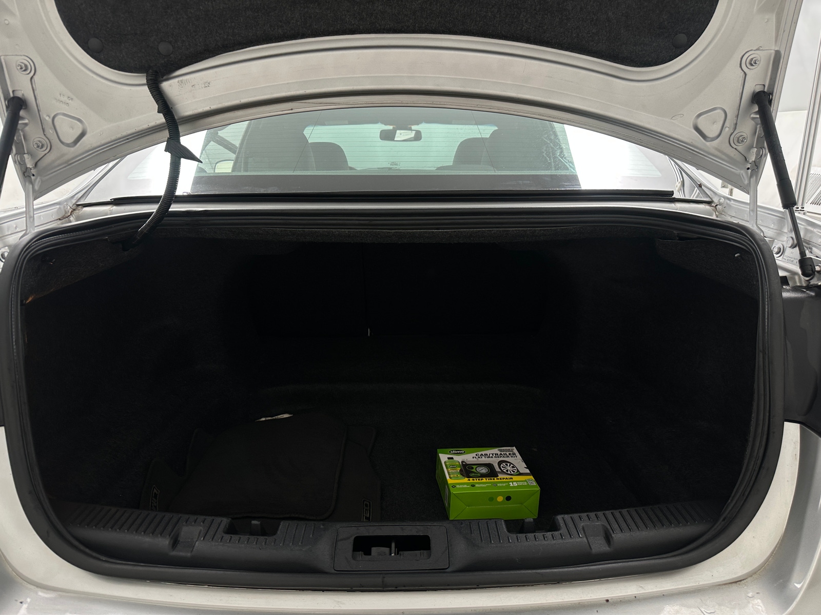 Thumbnail: 2018 Ford Taurus - 6