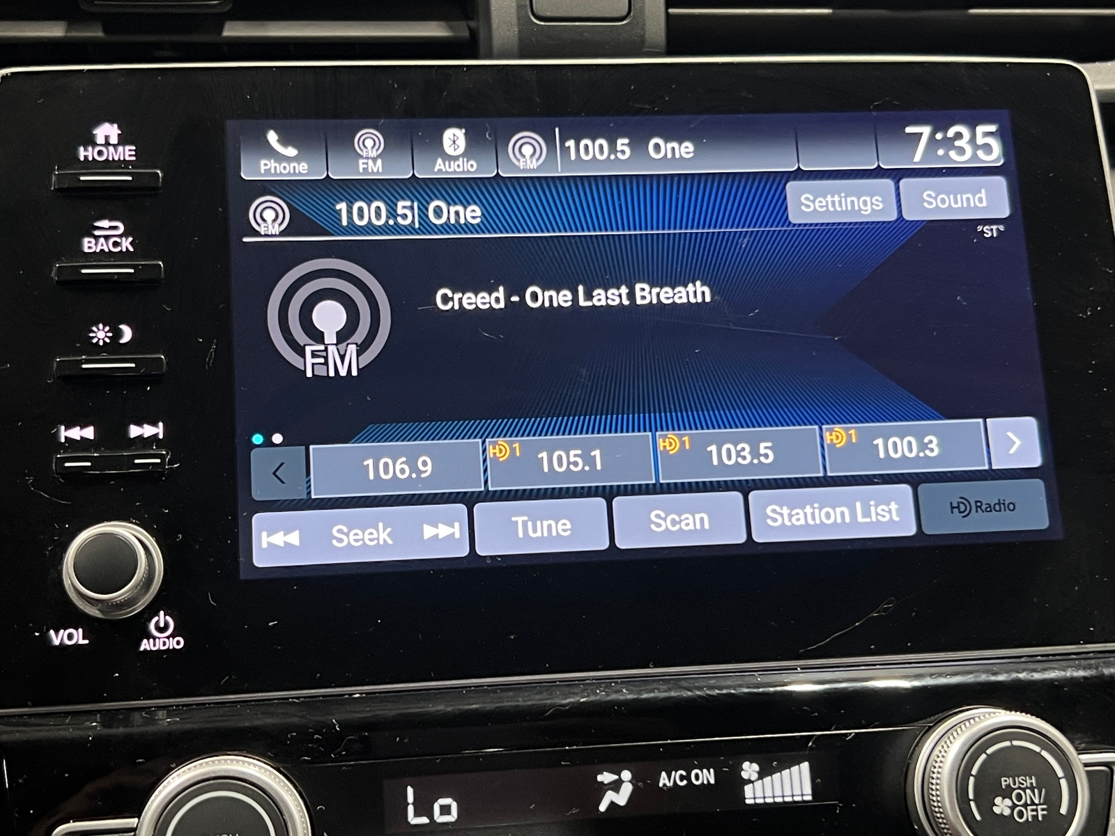 Thumbnail: 2022 Honda Insight - 4