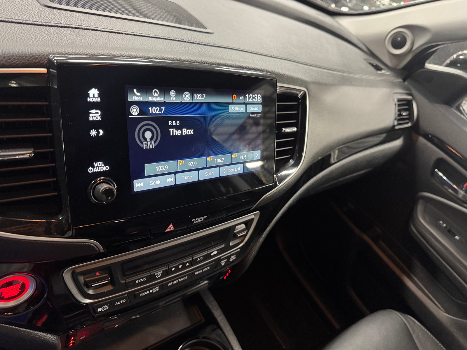 Thumbnail: 2021 Honda Pilot - 3