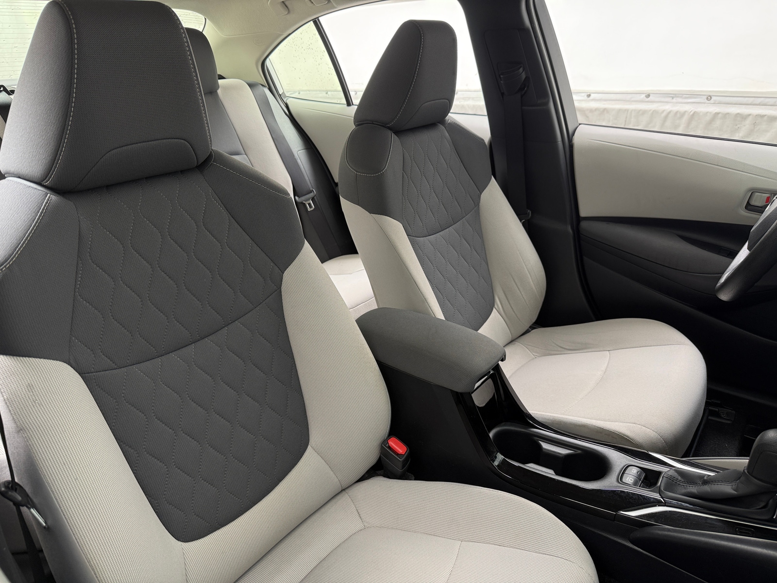 Thumbnail: 2022 Toyota Corolla - 2