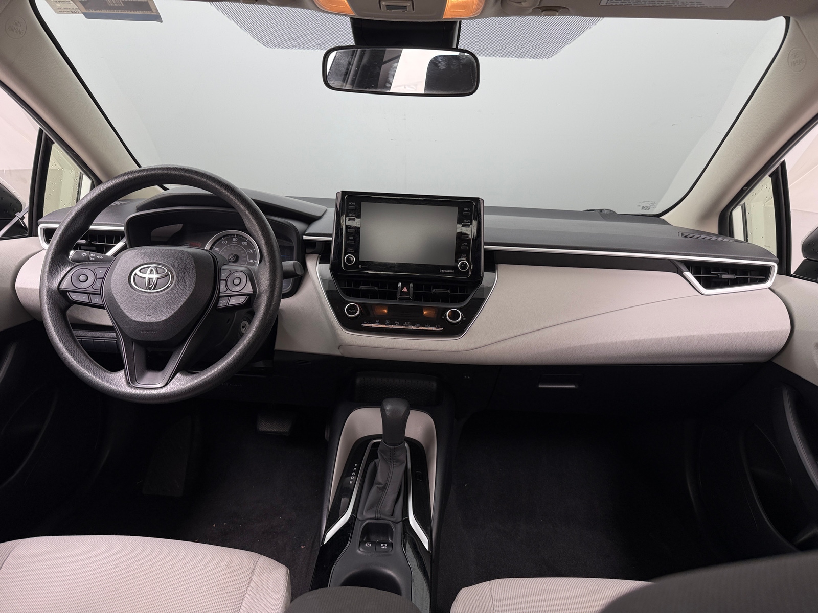 Thumbnail: 2022 Toyota Corolla - 3