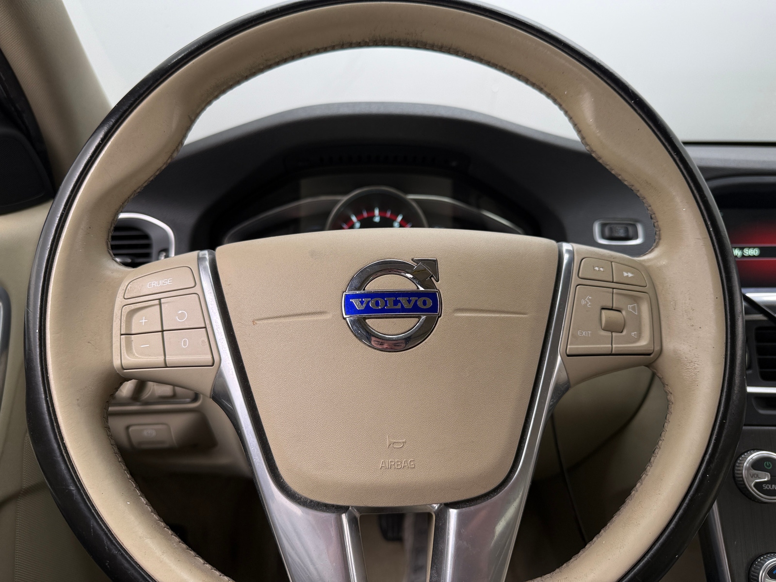 Thumbnail: 2016 Volvo S60 - 4