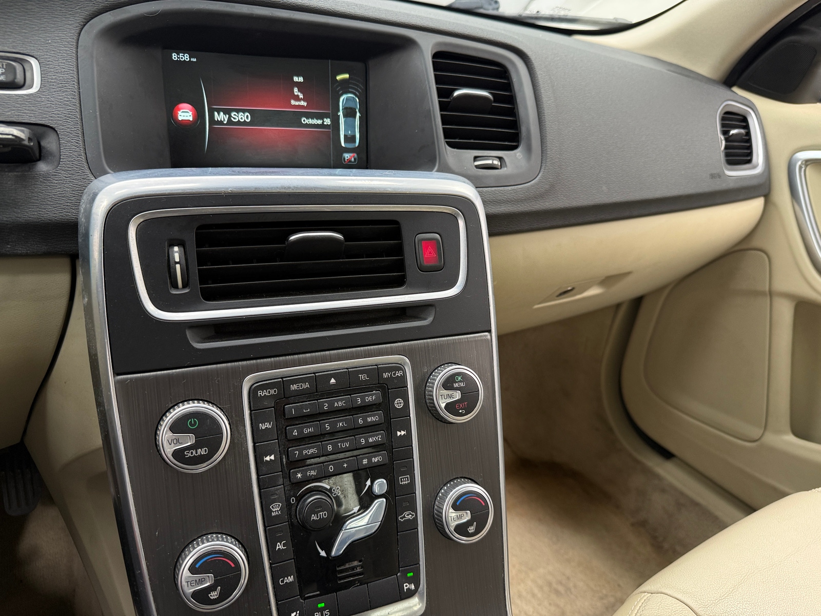Thumbnail: 2016 Volvo S60 - 3