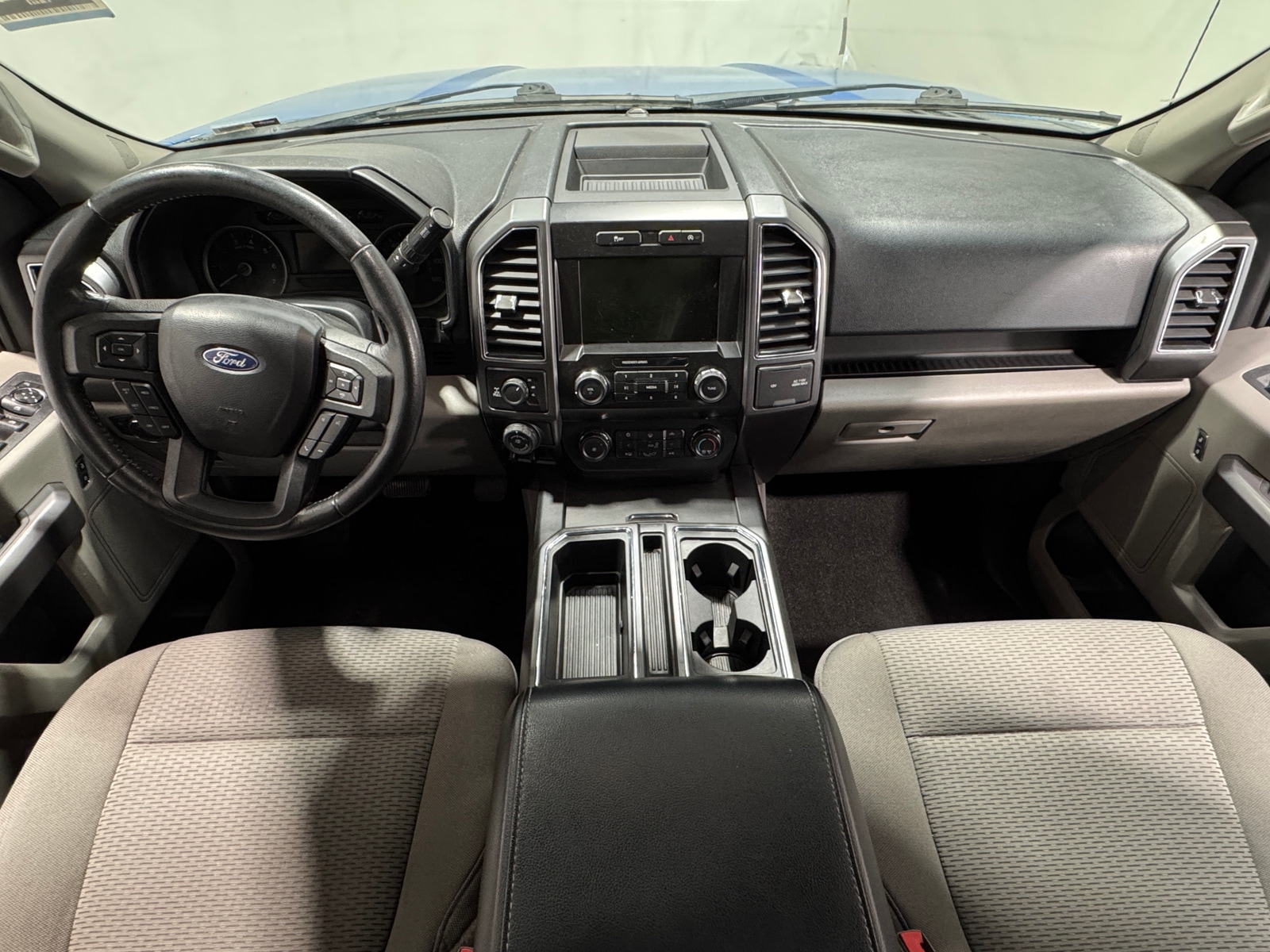 Thumbnail: 2020 Ford Econoline - 3