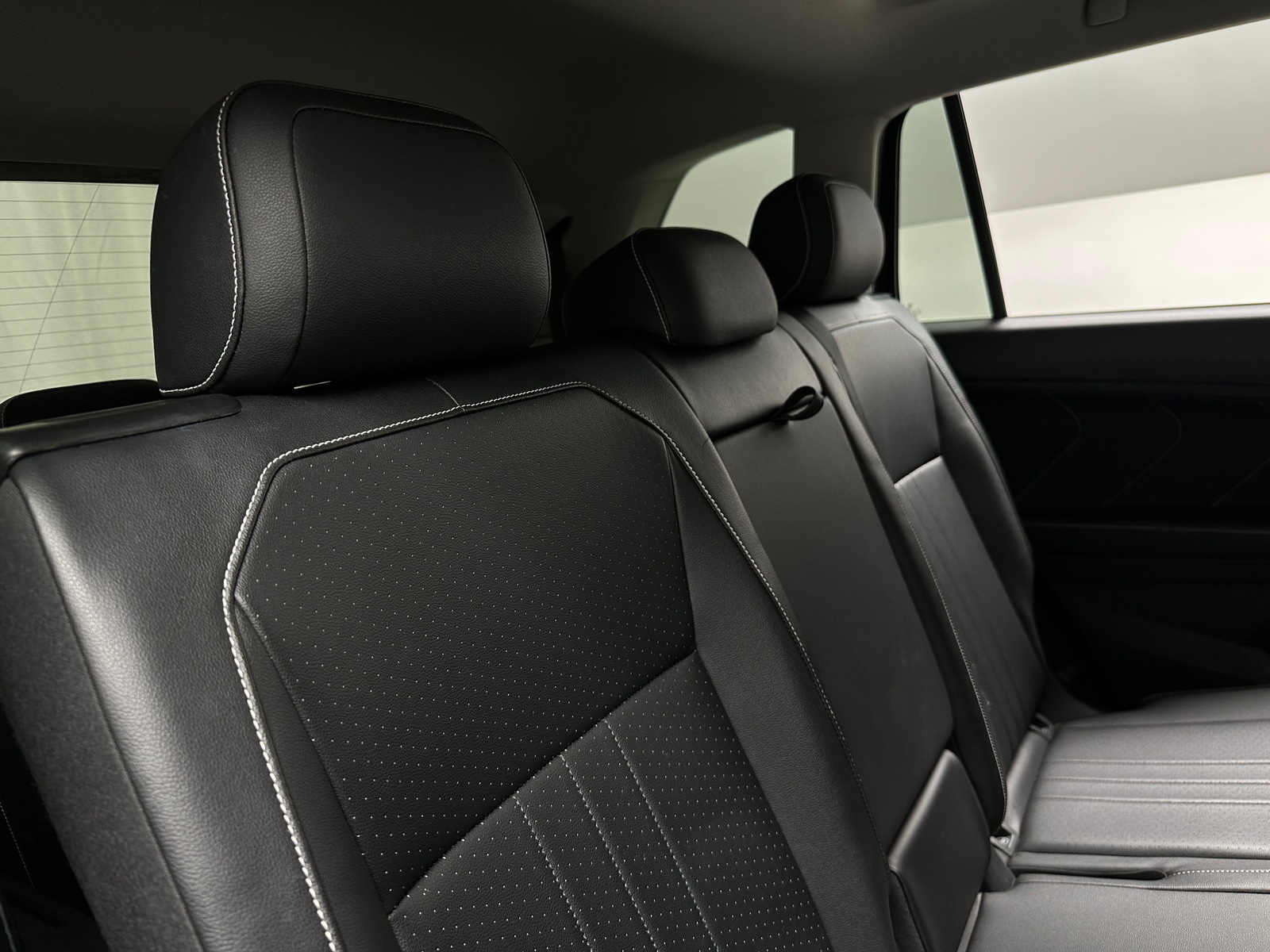 Thumbnail: 2024 Volkswagen Tiguan - 5