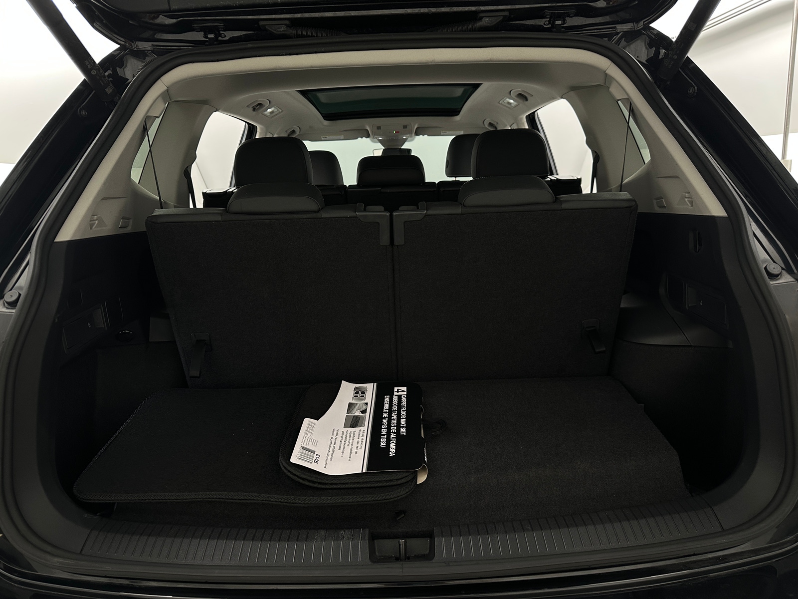 Thumbnail: 2024 Volkswagen Tiguan - 6