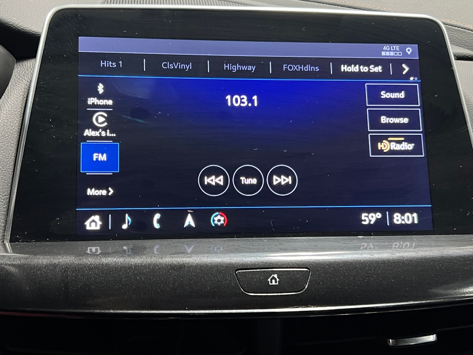 Thumbnail: 2023 Cadillac CT5 - 3