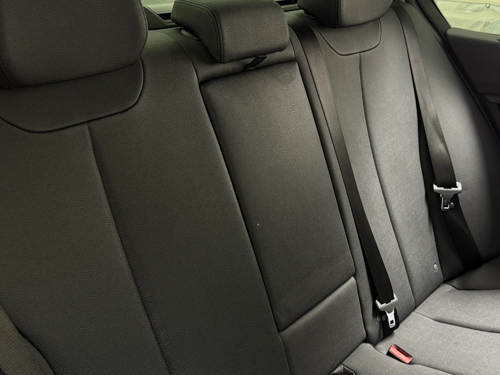 Thumbnail: 2018 BMW 3 Series - 5