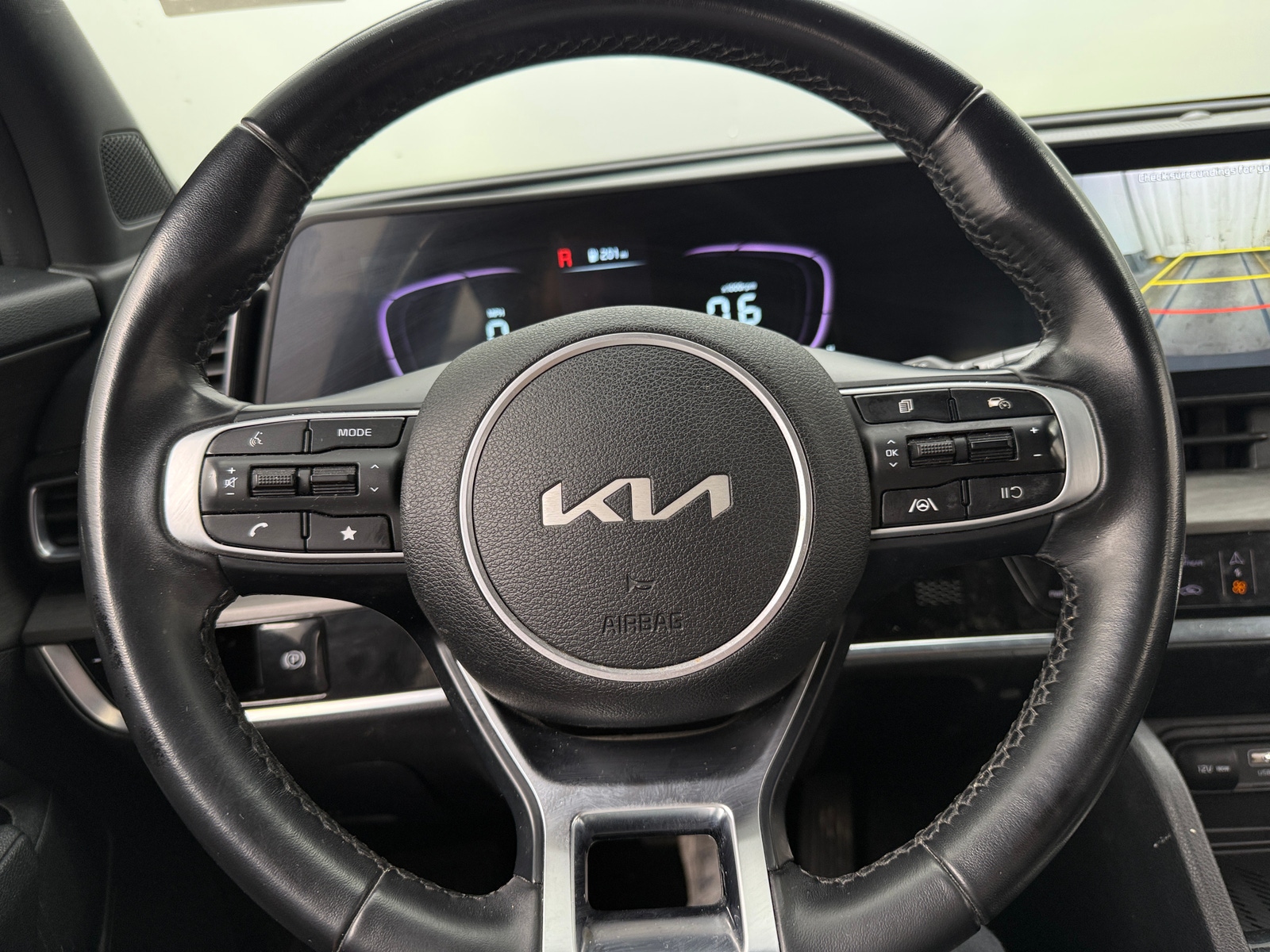 Thumbnail: 2023 Kia Sportage - 4