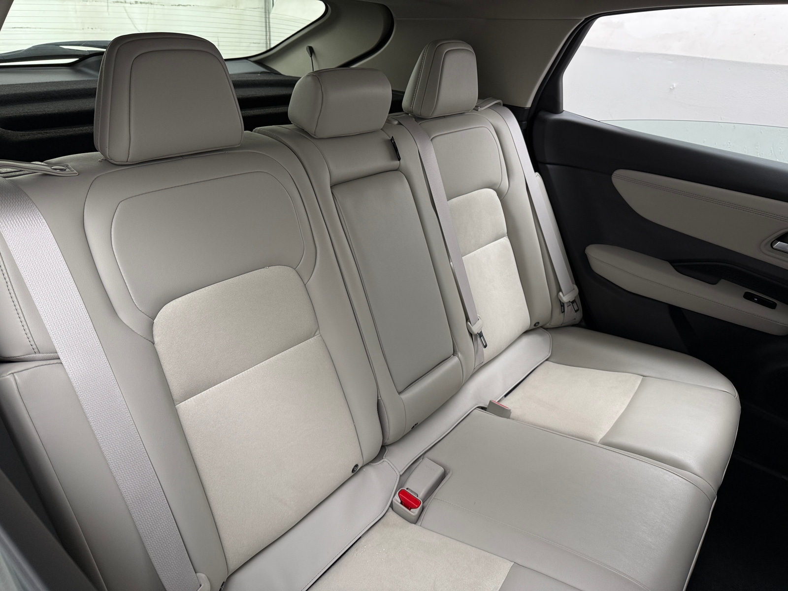 Thumbnail: 2023 Nissan Ariya - 5