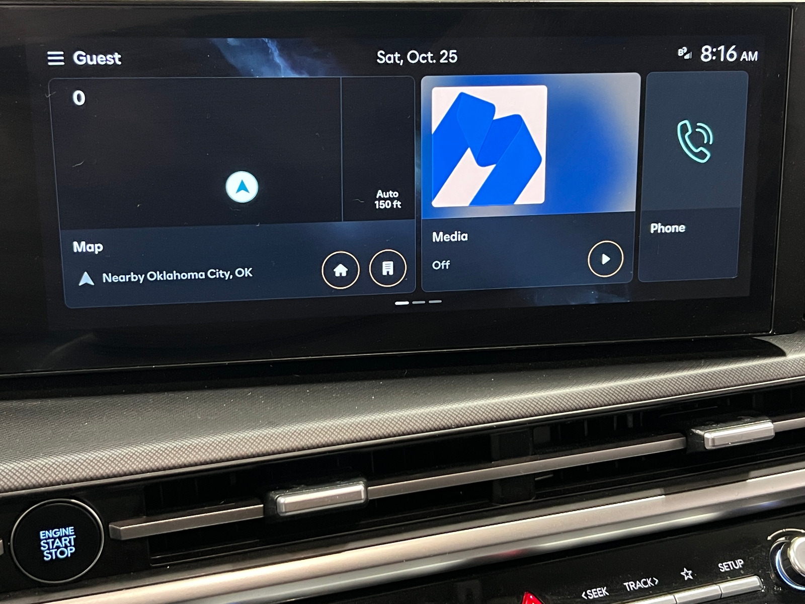 Thumbnail: 2024 Hyundai Santa Fe - 3