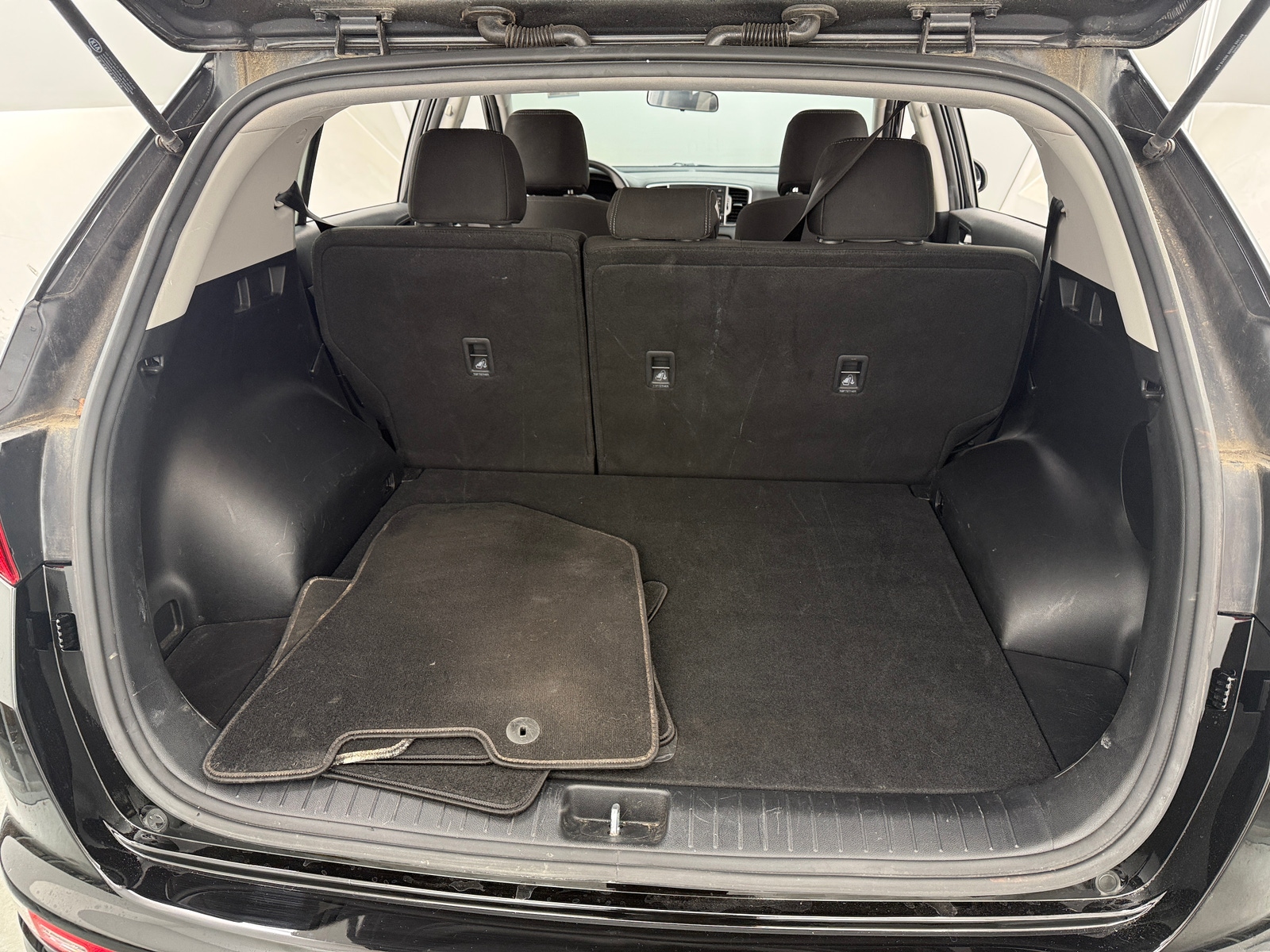 Thumbnail: 2018 Kia Sportage - 7