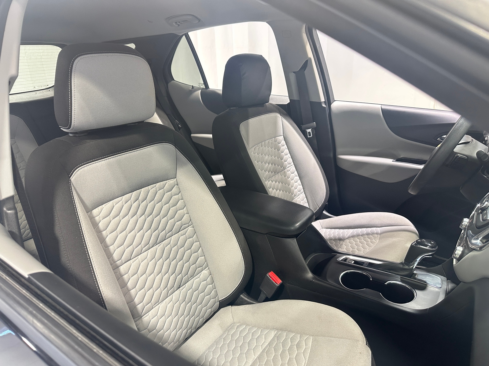 Thumbnail: 2021 Chevrolet Equinox - 2