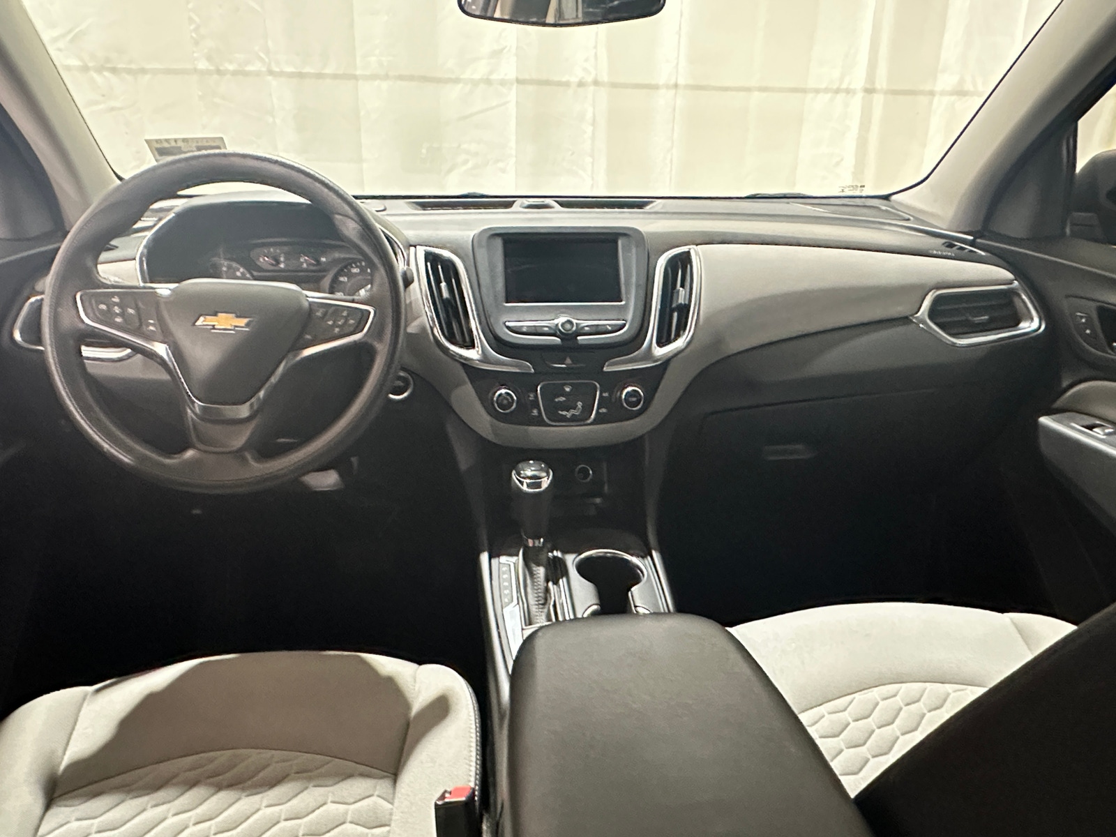 Thumbnail: 2021 Chevrolet Equinox - 3