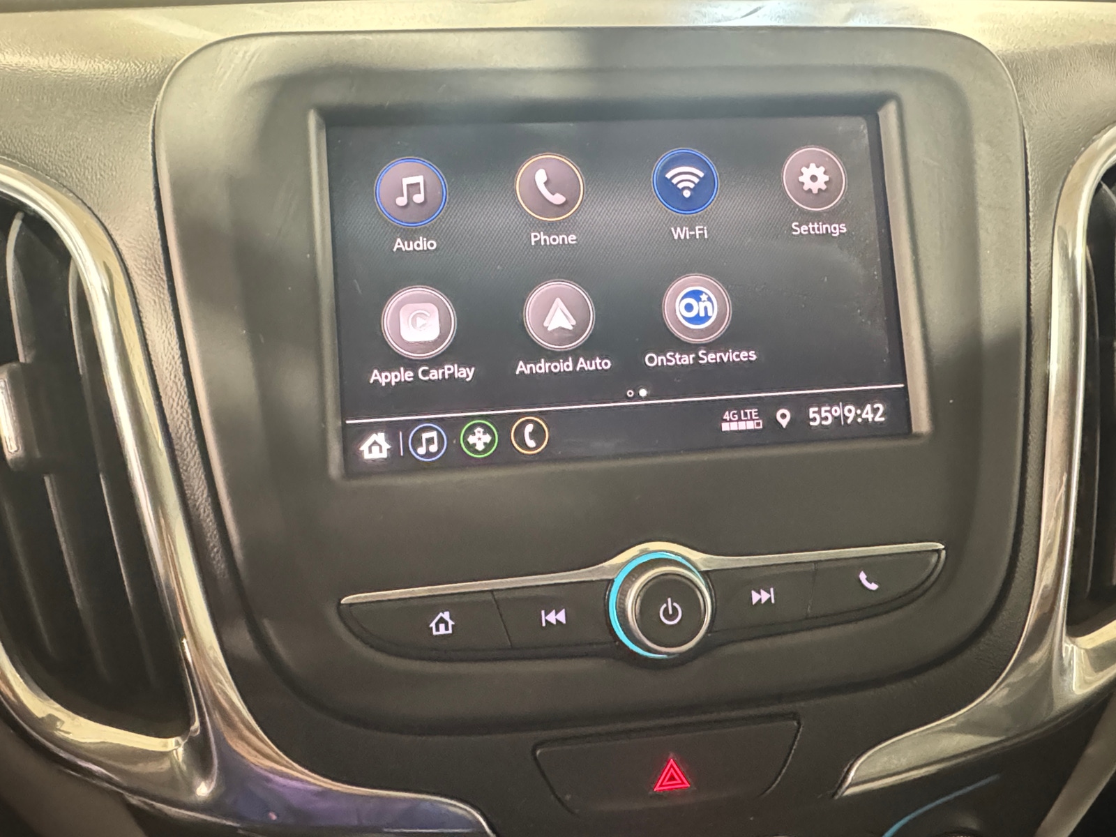 Thumbnail: 2021 Chevrolet Equinox - 4