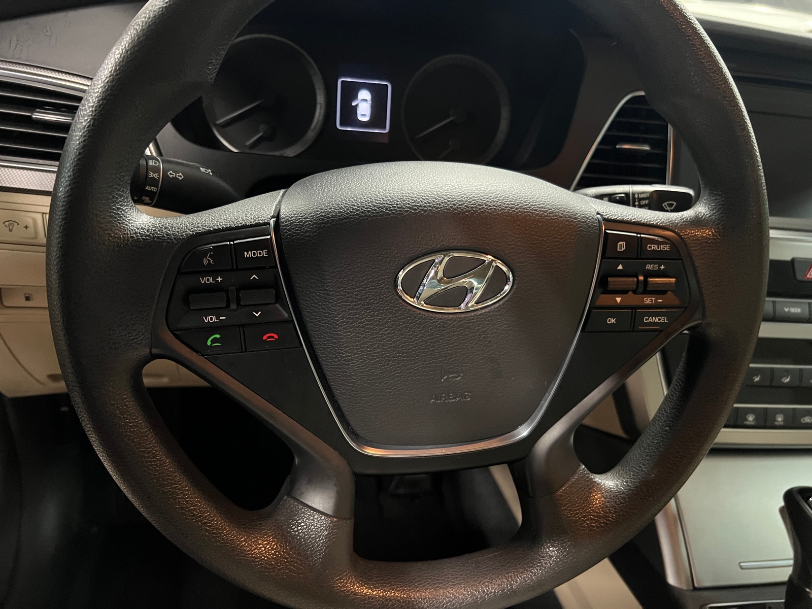 Thumbnail: 2016 Hyundai Sonata - 5