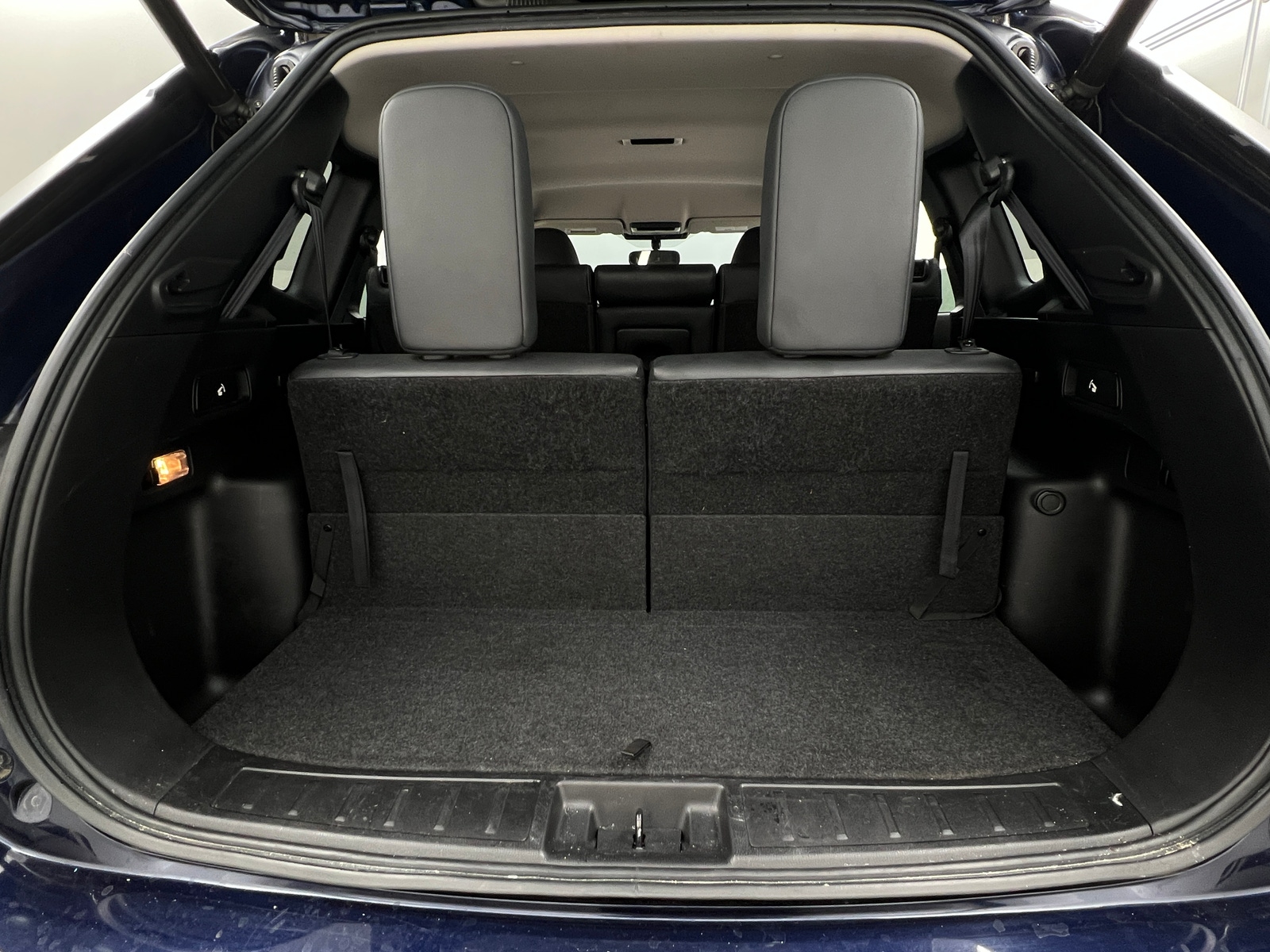 Thumbnail: 2022 Mitsubishi Outlander - 6