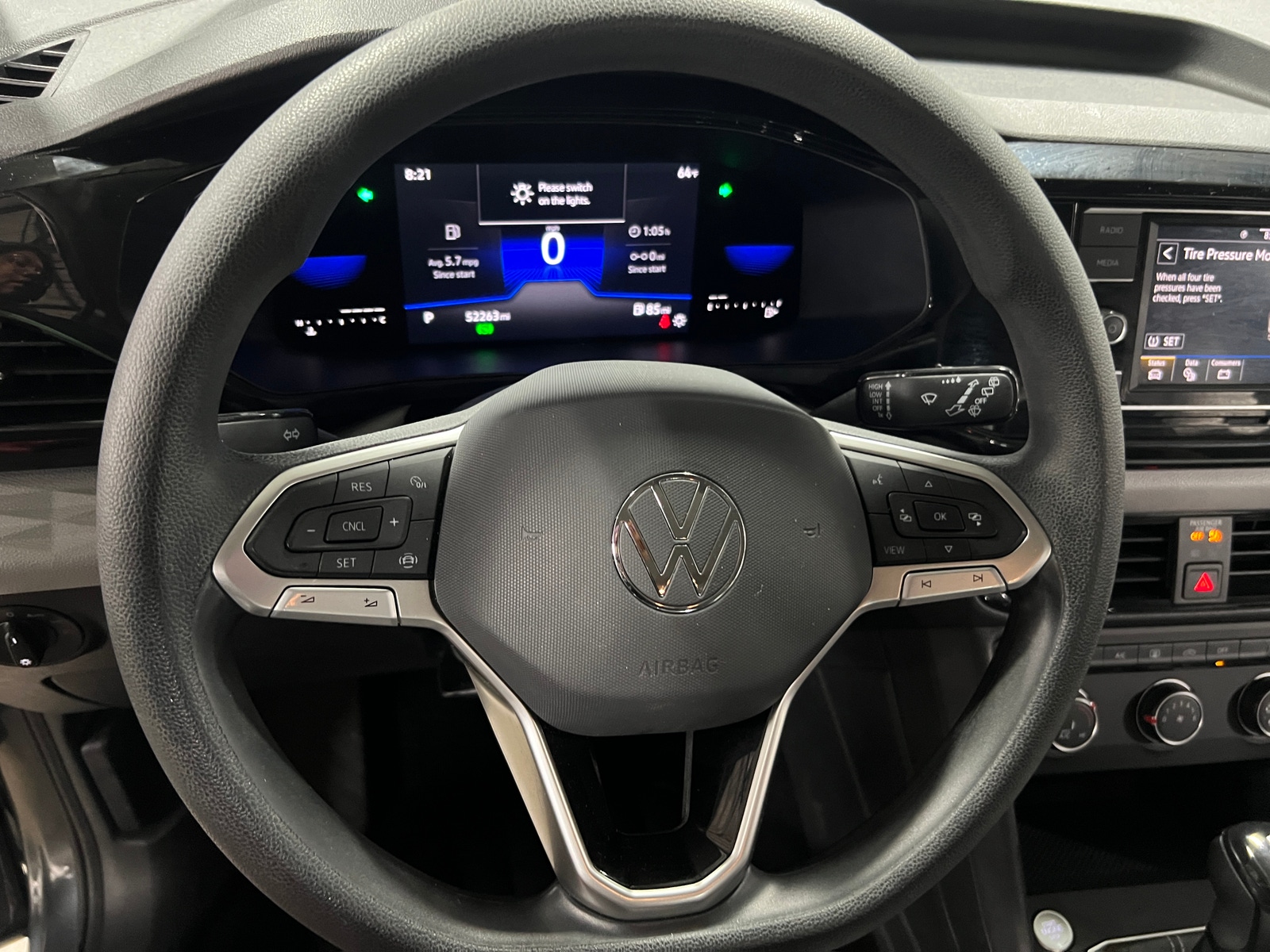 Thumbnail: 2022 Volkswagen Taos - 5