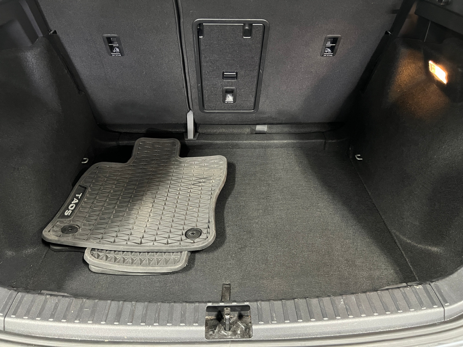 Thumbnail: 2022 Volkswagen Taos - 7