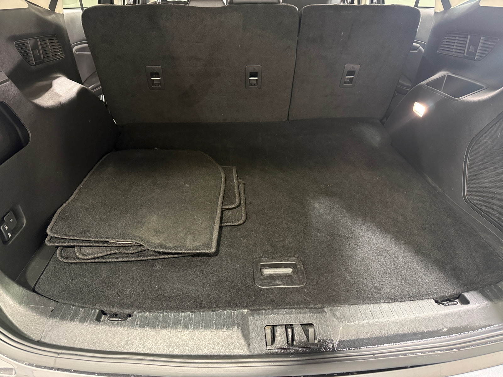 Thumbnail: 2024 Ford Edge - 6