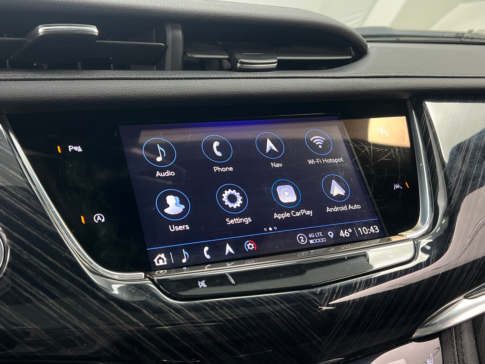 Thumbnail: 2025 Cadillac XT6 - 3