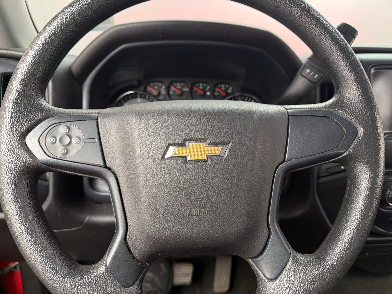 Thumbnail: 2018 Chevrolet Silverado 1500 - 5